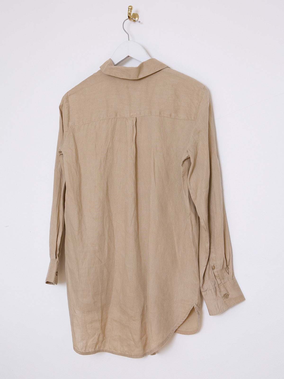 Pure linen long sleeves shirt in beige