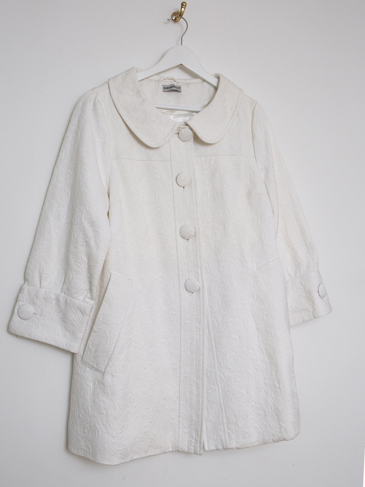 60s style coat short length 3/4 sleeves