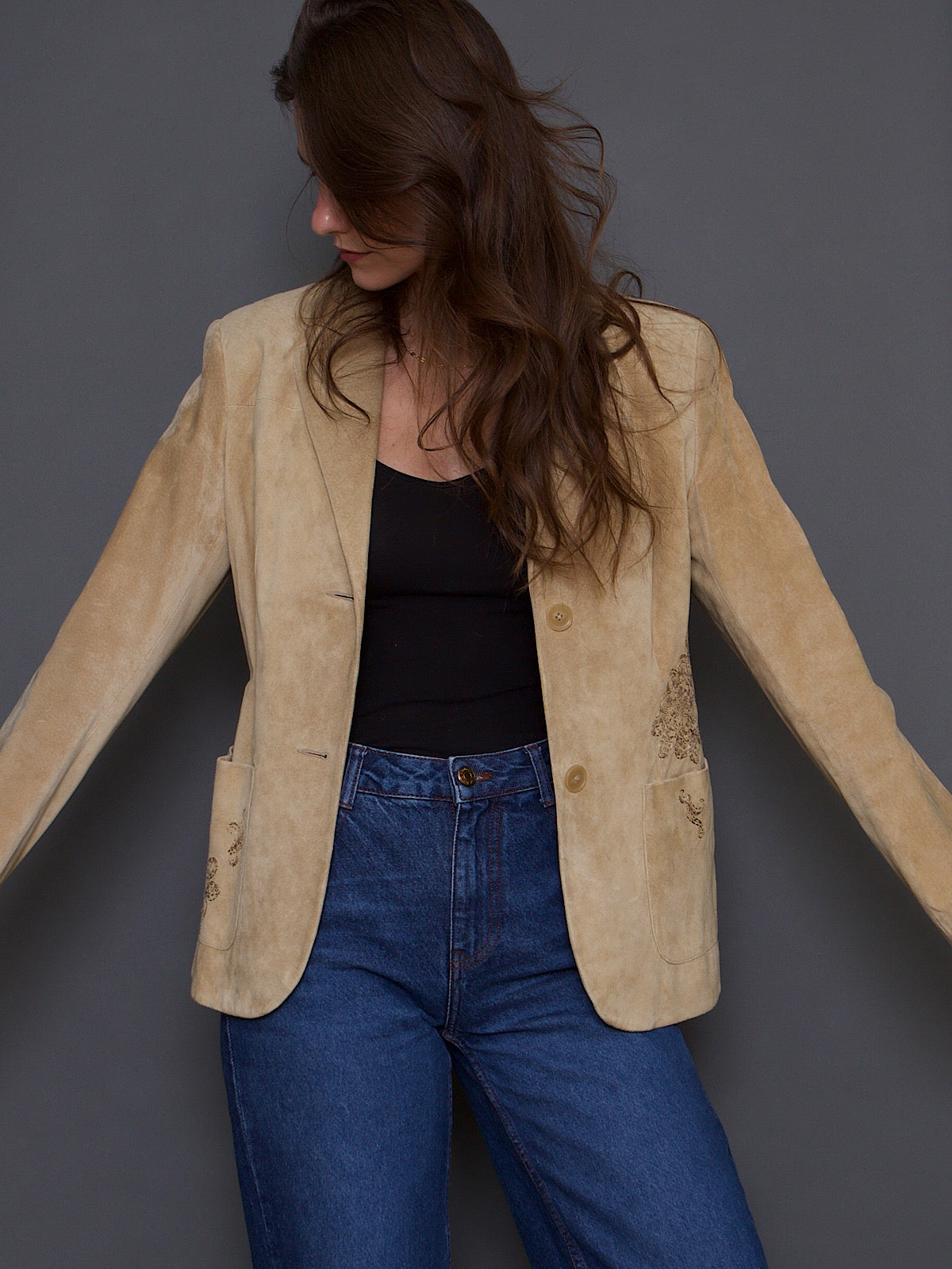 90S VINTAGE SUEDE FITTED JACKET EMBROIDERED