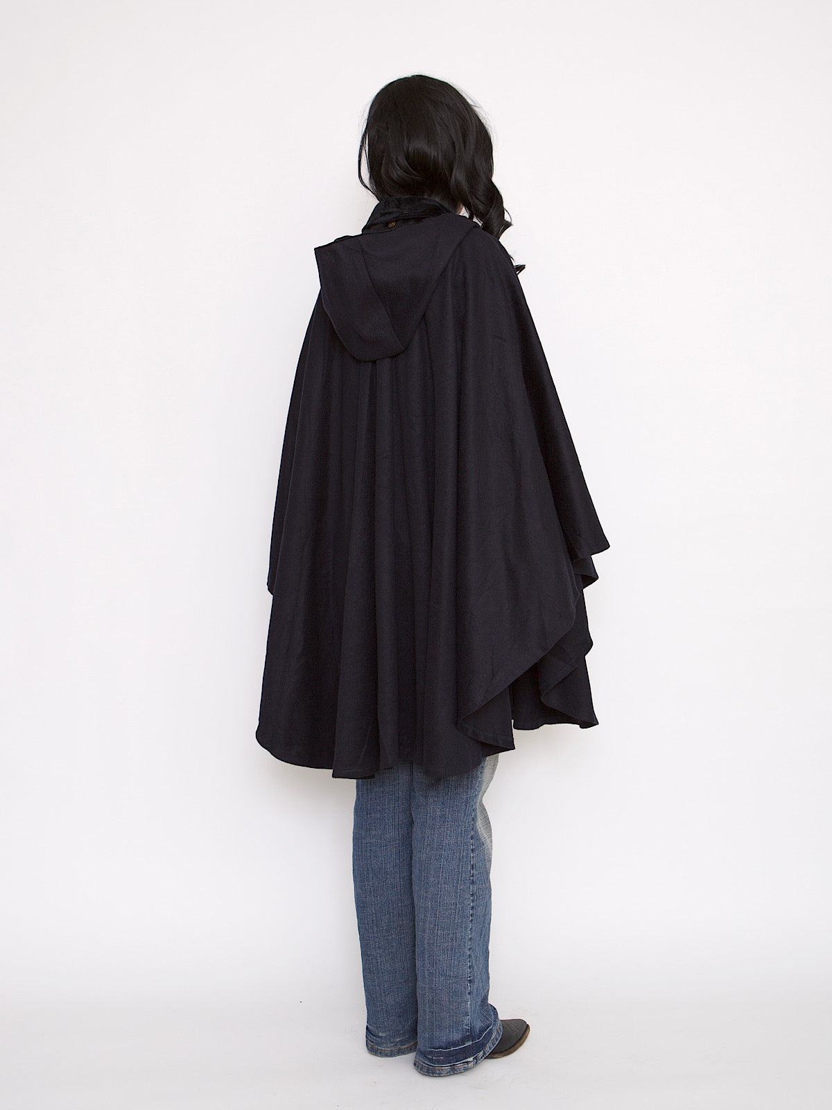 VINTAGE NAVY CAPE MID LENGTH BLACK VELVET COLLAR & HOOD