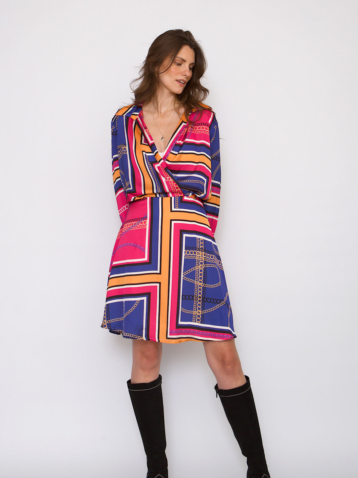 Colourful party scarf dress shirt collar