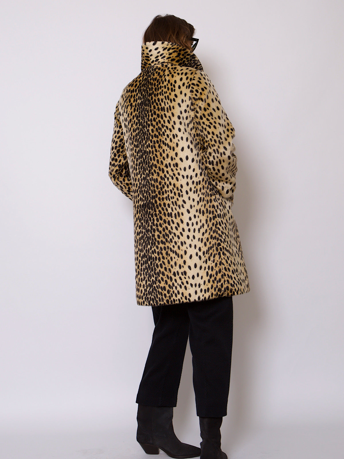 60s VINTAGE LEOPARD FAUX FUR LUXURY COAT GOLD BUTTONS