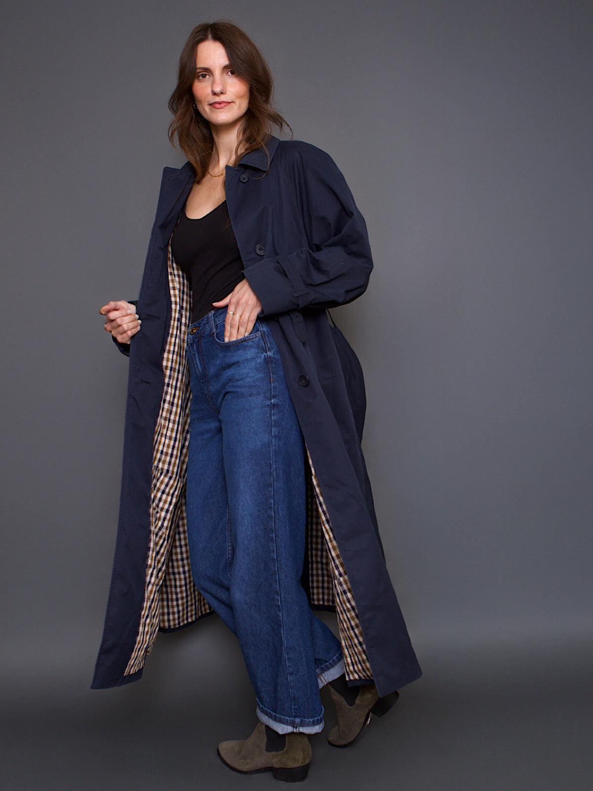 VINTAGE AQUASCUTUM NAVY TRENCH