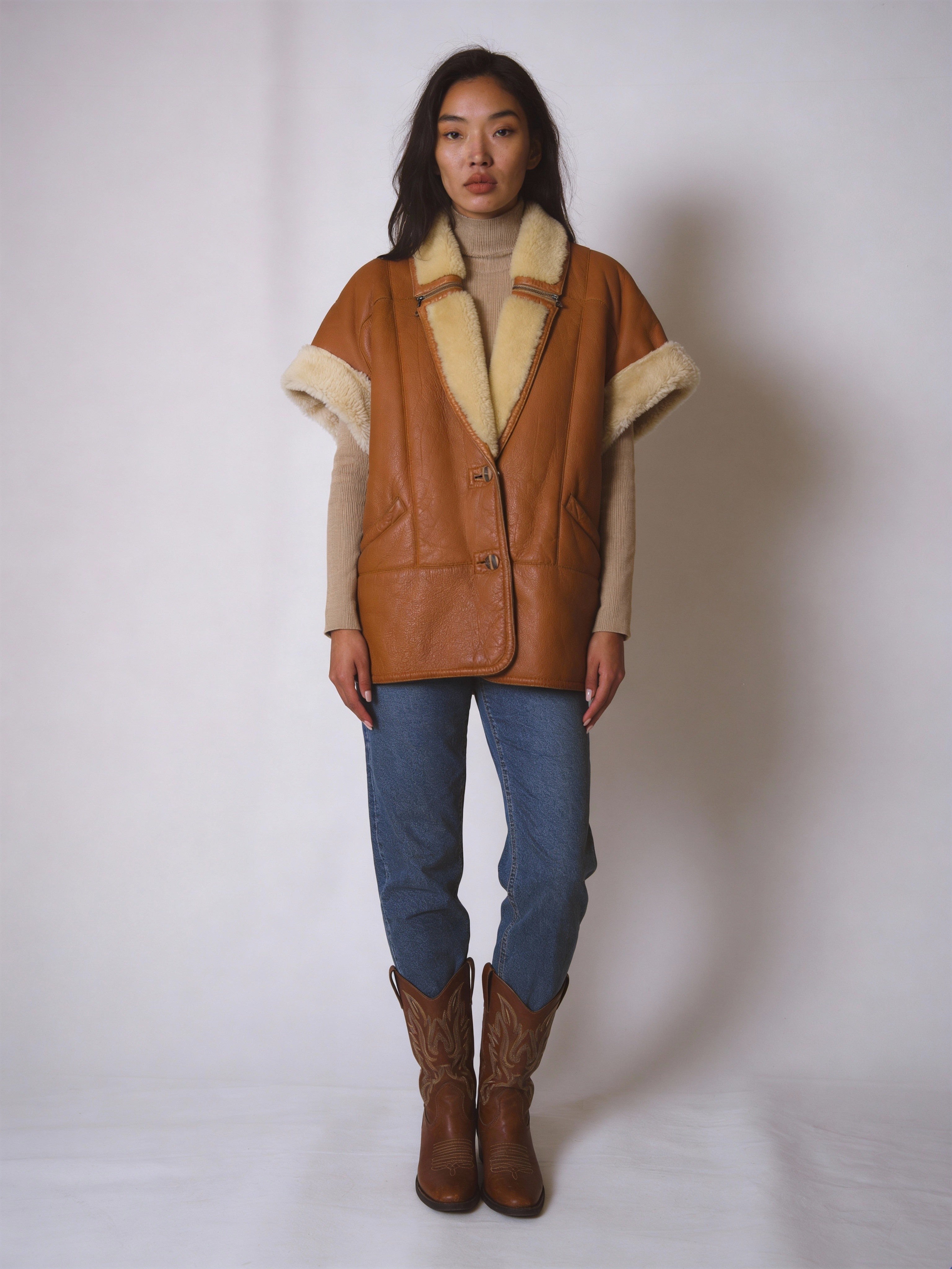 VINTAGE LEATHER SHEEPSKIN SHORT SLEEVES LIGHT BROWN