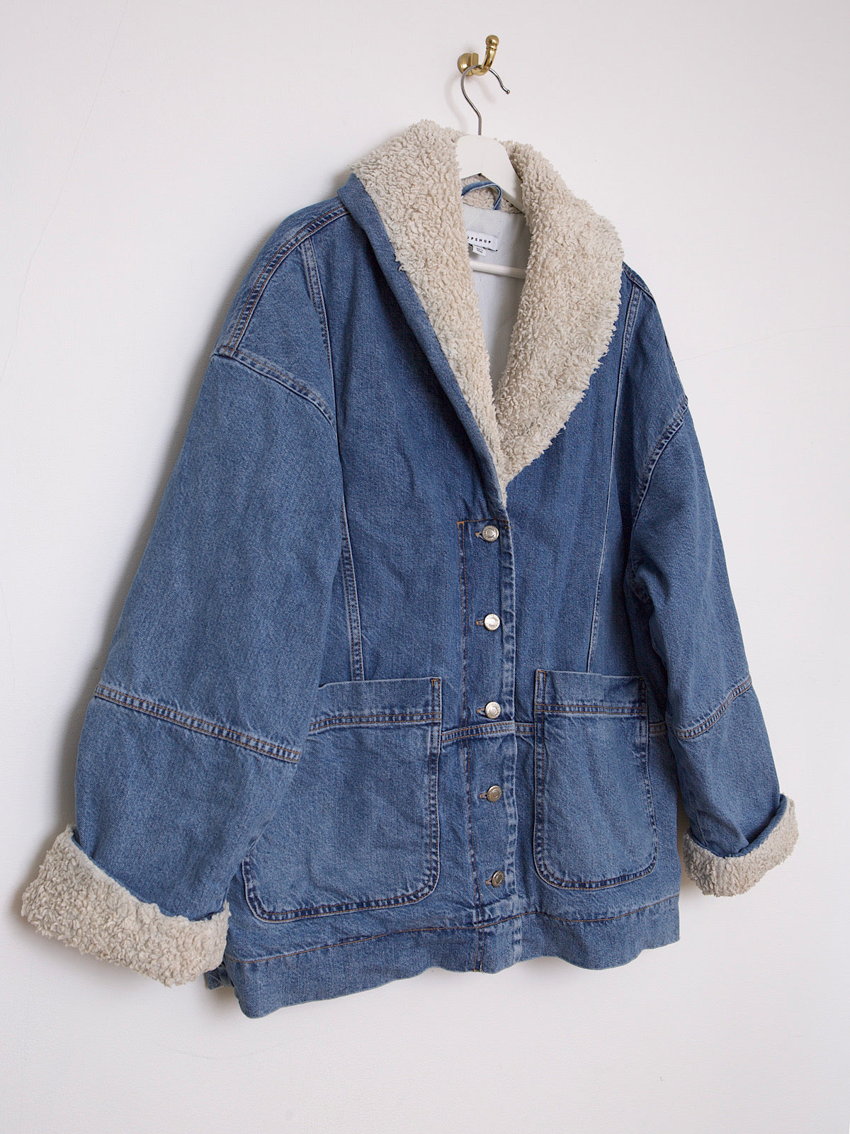 VINTAGE PADDED DENIM JACKET WITH FAUX FUR